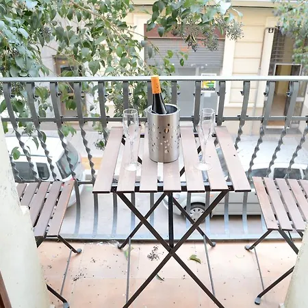 In Poble Sec Apartment