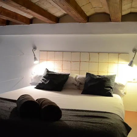 In Poble Sec Apartment *
