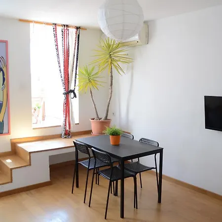 In Poble Sec Apartment