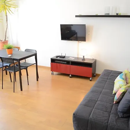 In Poble Sec Apartment